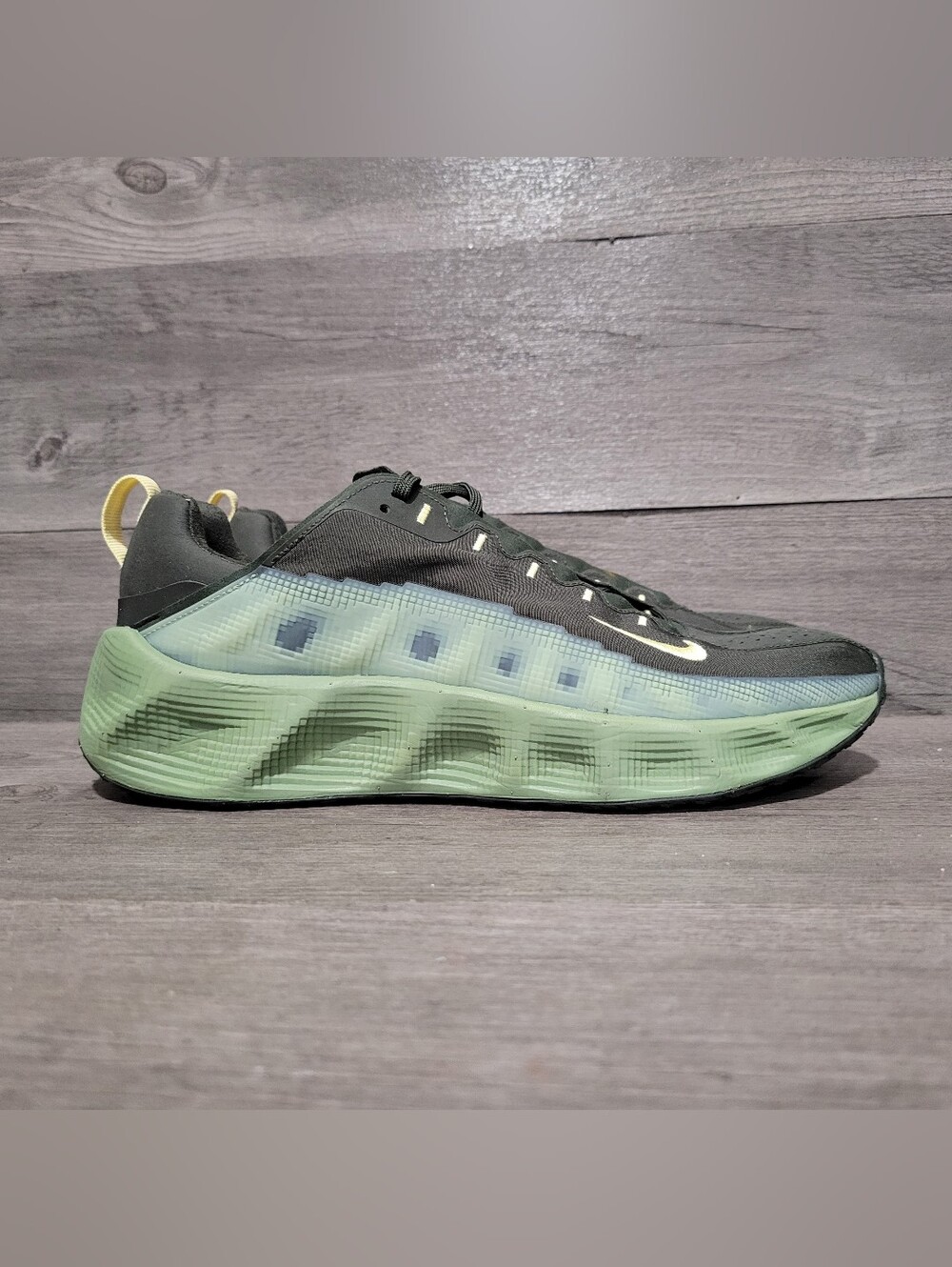 Nike Ava Rover Mens Size 10.5 Sequoia Green IM9327 300
